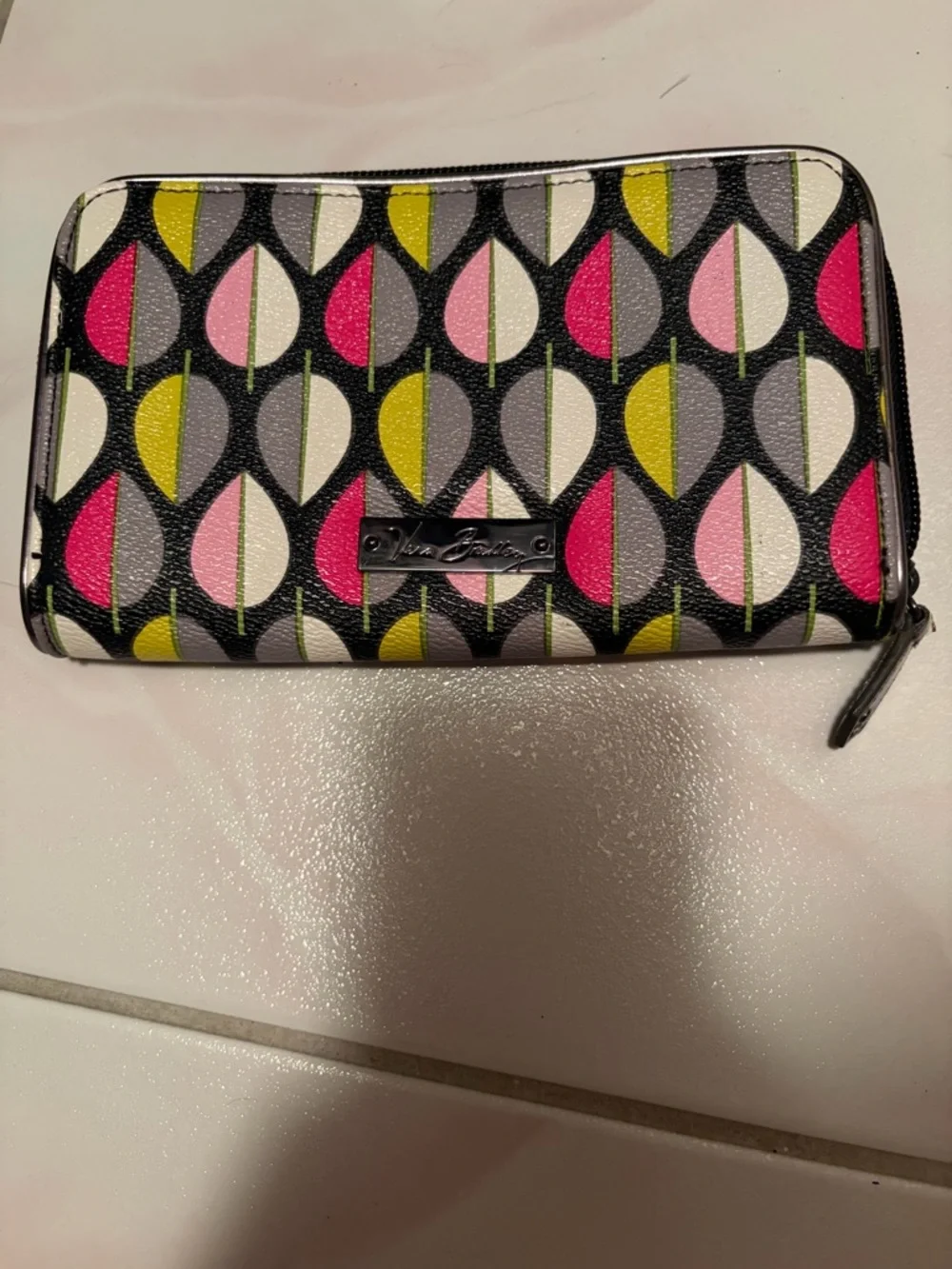 RETIRED - Vera Bradley Zip Around Moondrop Wallet